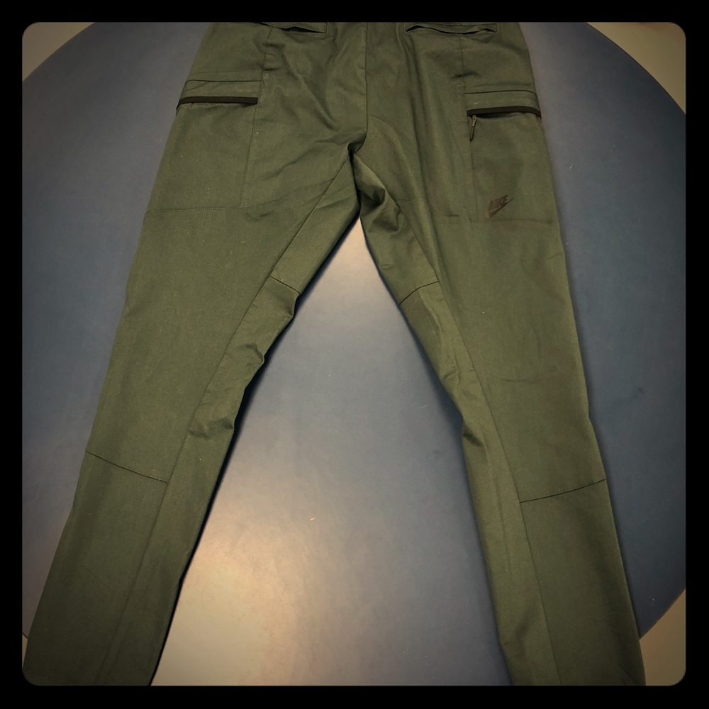 Nike tech pants